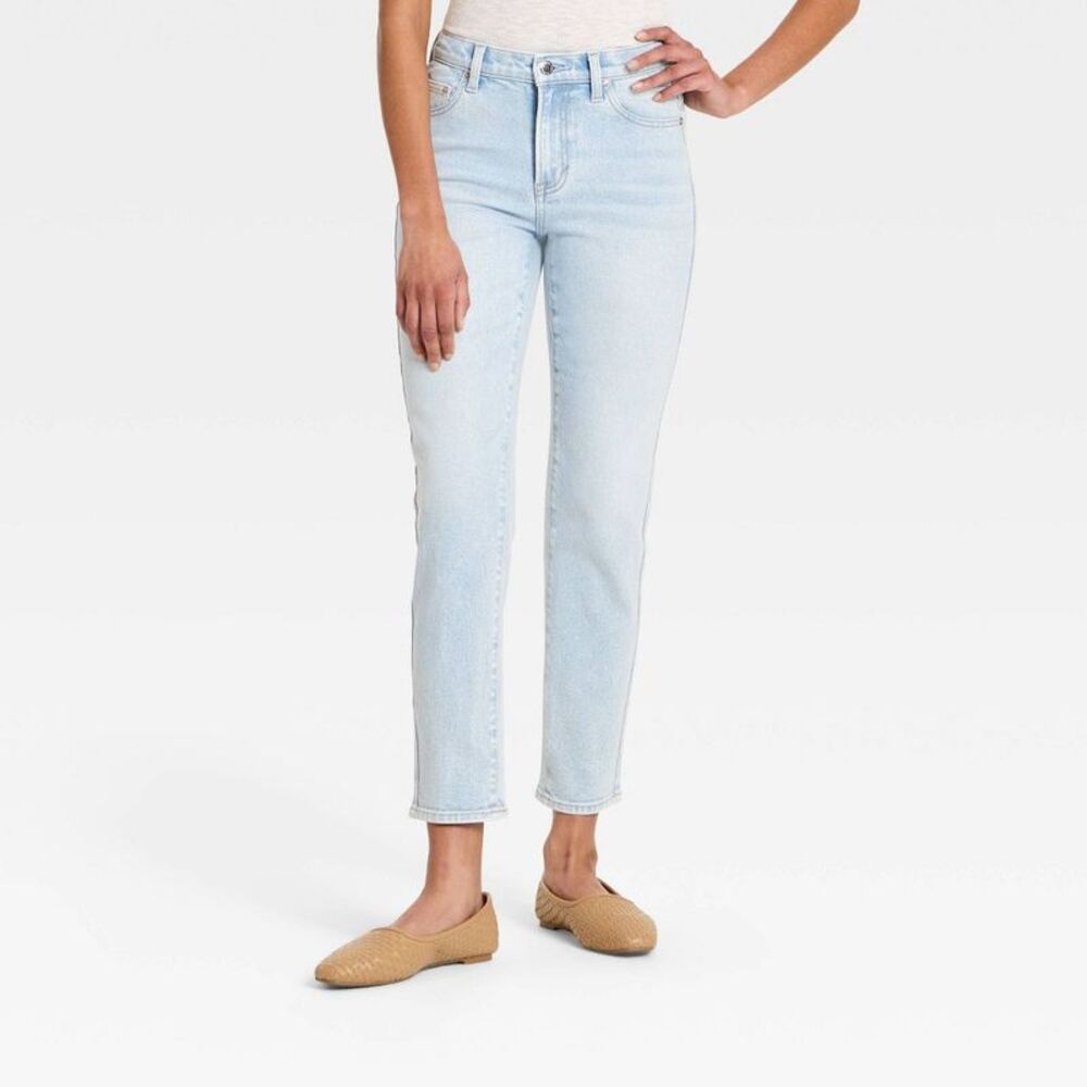 Women's 80's Slim Mid-Rise Ankle Length Pant - Light Wash 4 Long